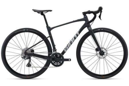 Giant Revolt 0 black 2025